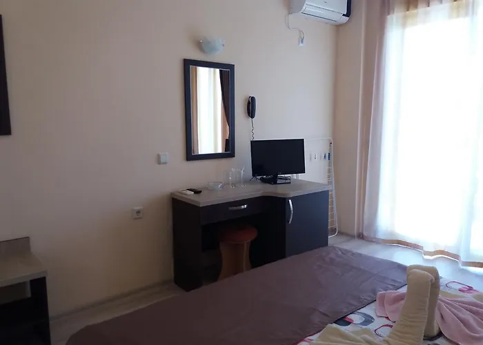 מלון Sirena פרימורסקו